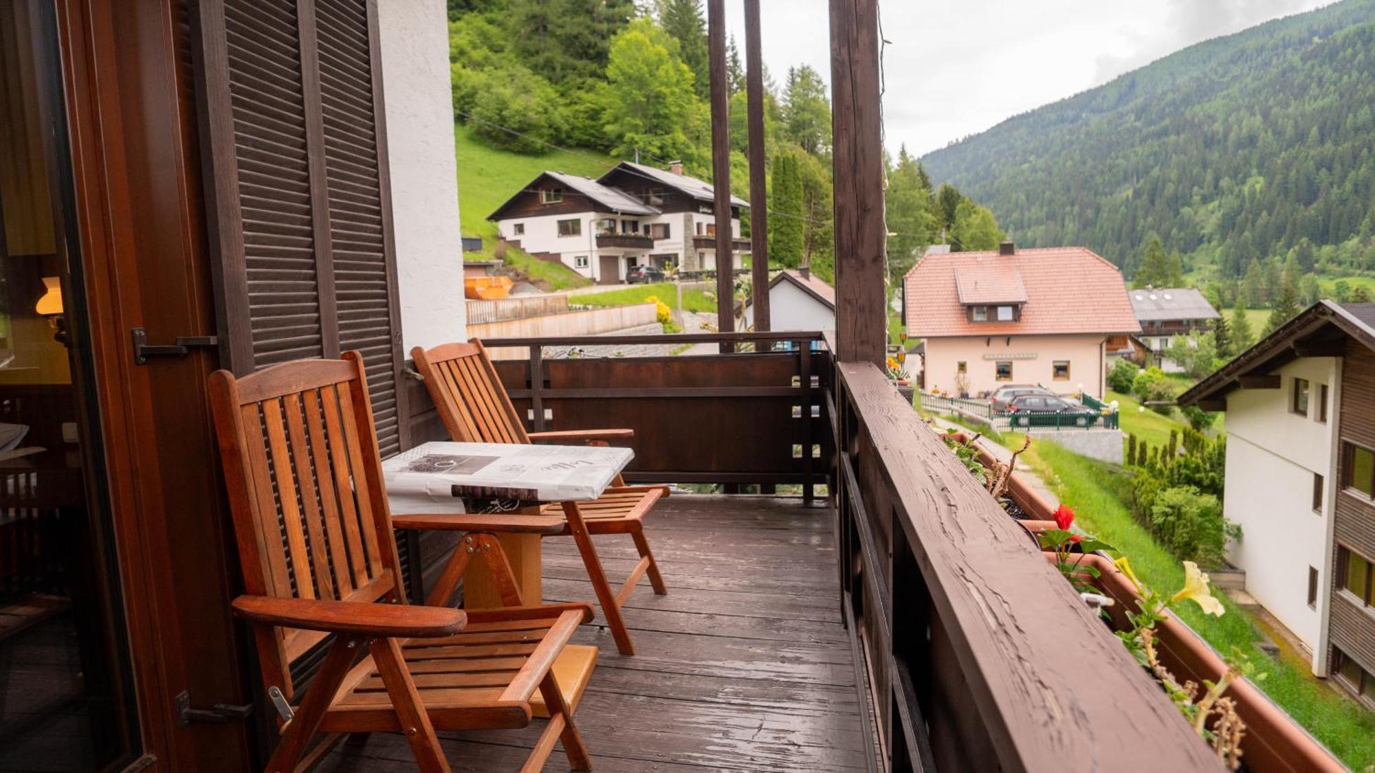Haus Anna - Kaernten Card Im Sommer Inklusive Bad Kleinkirchheim Exterior photo