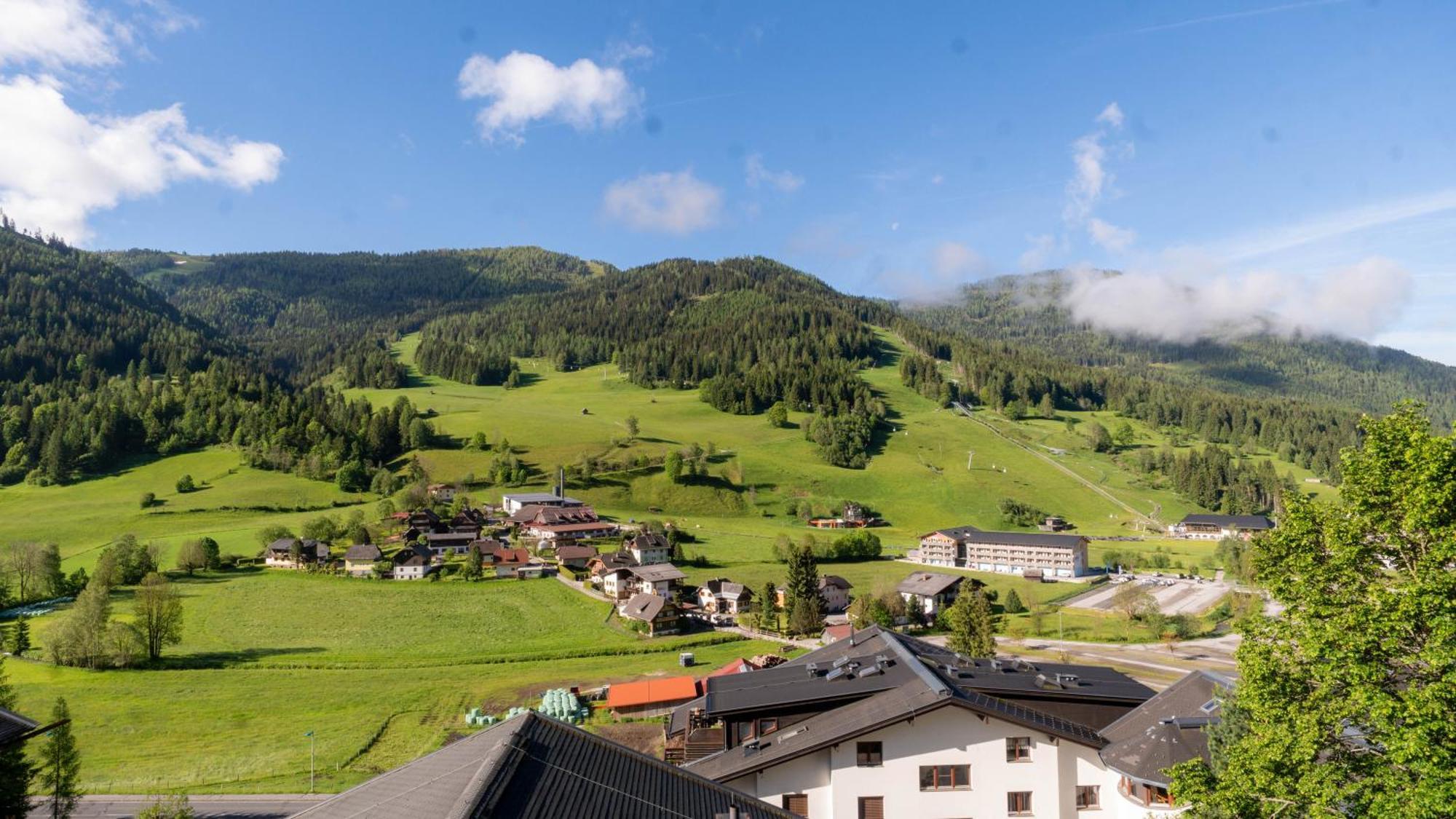 Haus Anna - Kaernten Card Im Sommer Inklusive Bad Kleinkirchheim Exterior photo