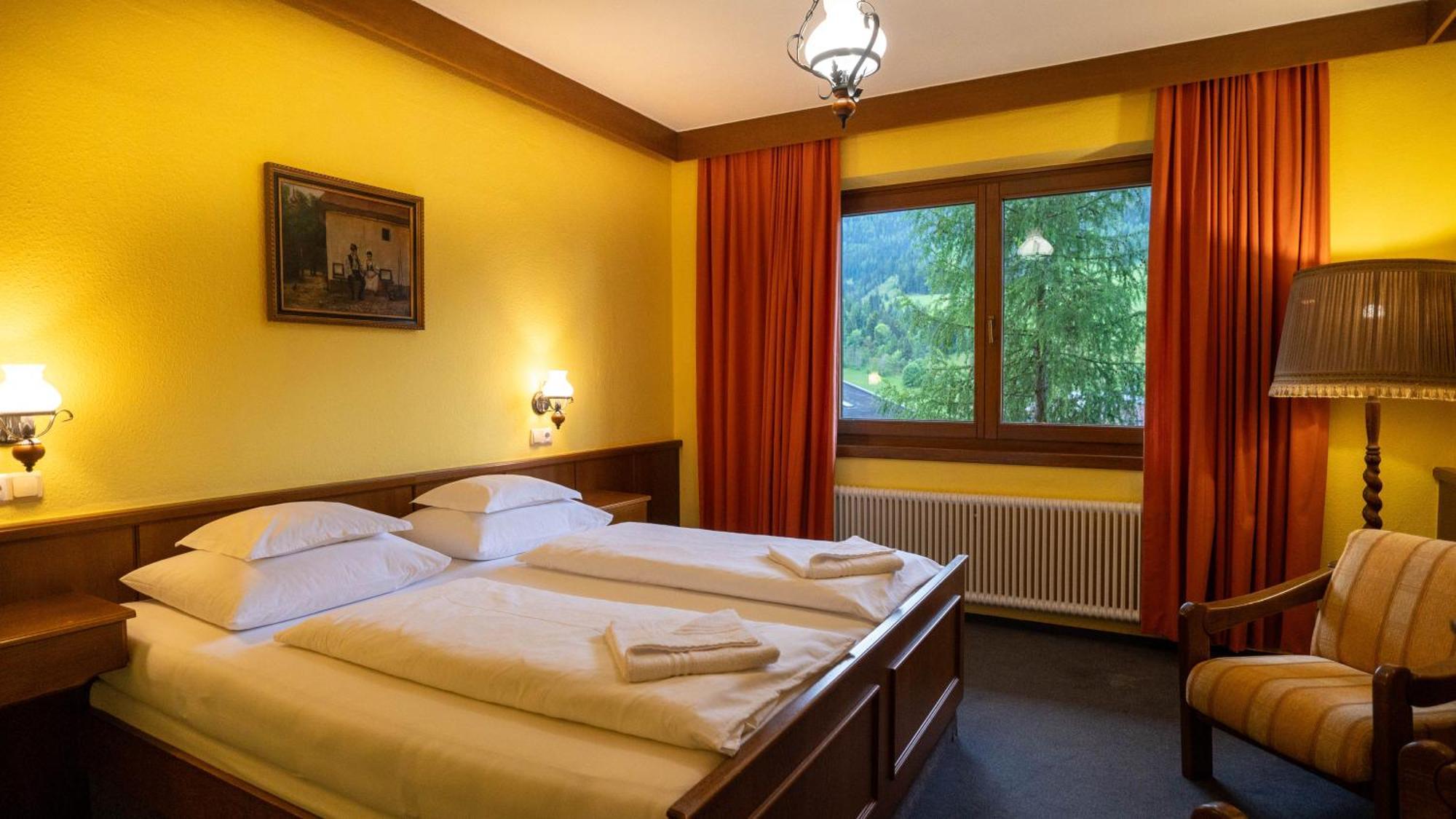 Haus Anna - Kaernten Card Im Sommer Inklusive Bad Kleinkirchheim Exterior photo